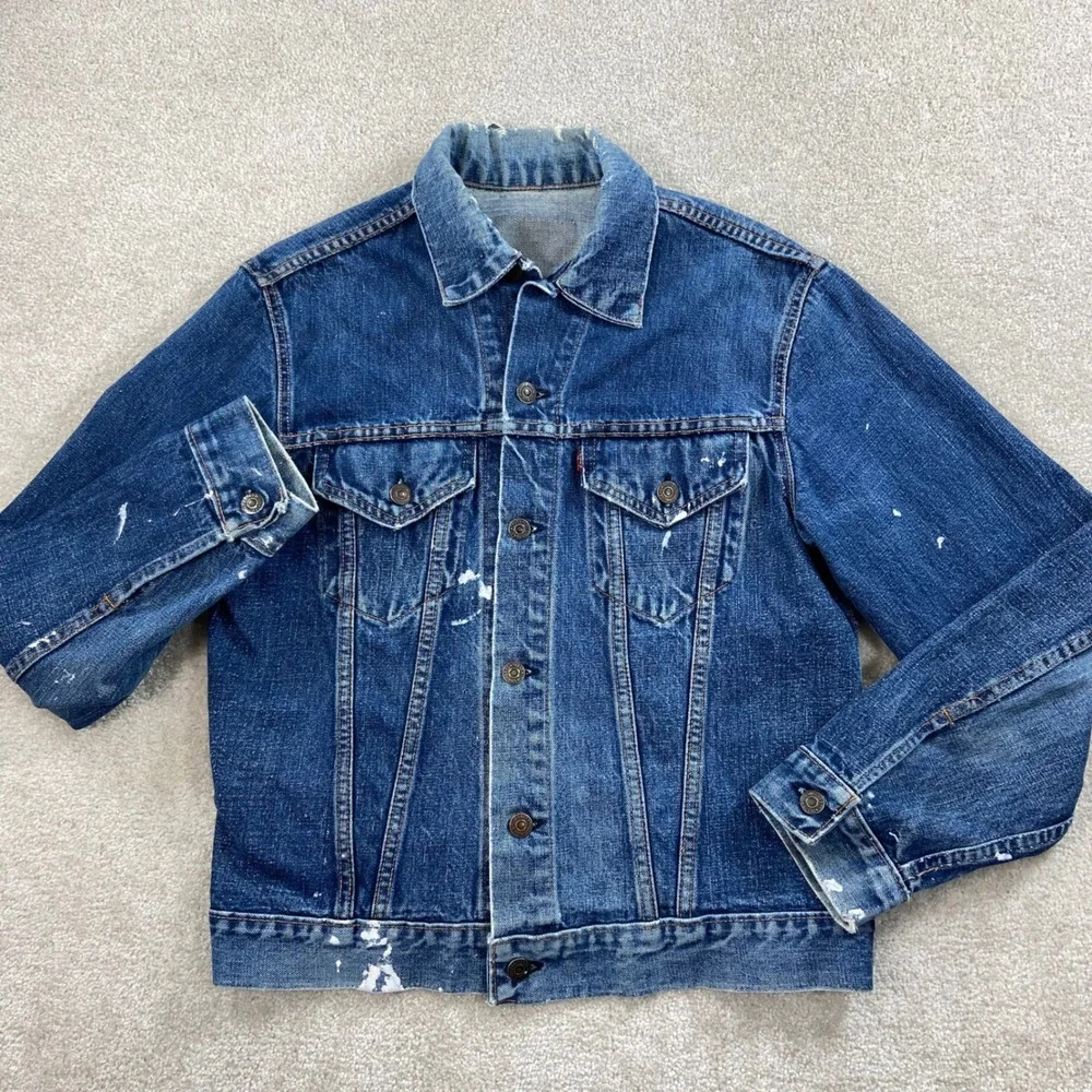 Vintage Big E Levi's Denim Trucker Jacket Mens 40 Small Blue Type III 525